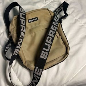 SUPREME CROSSBODY BAG